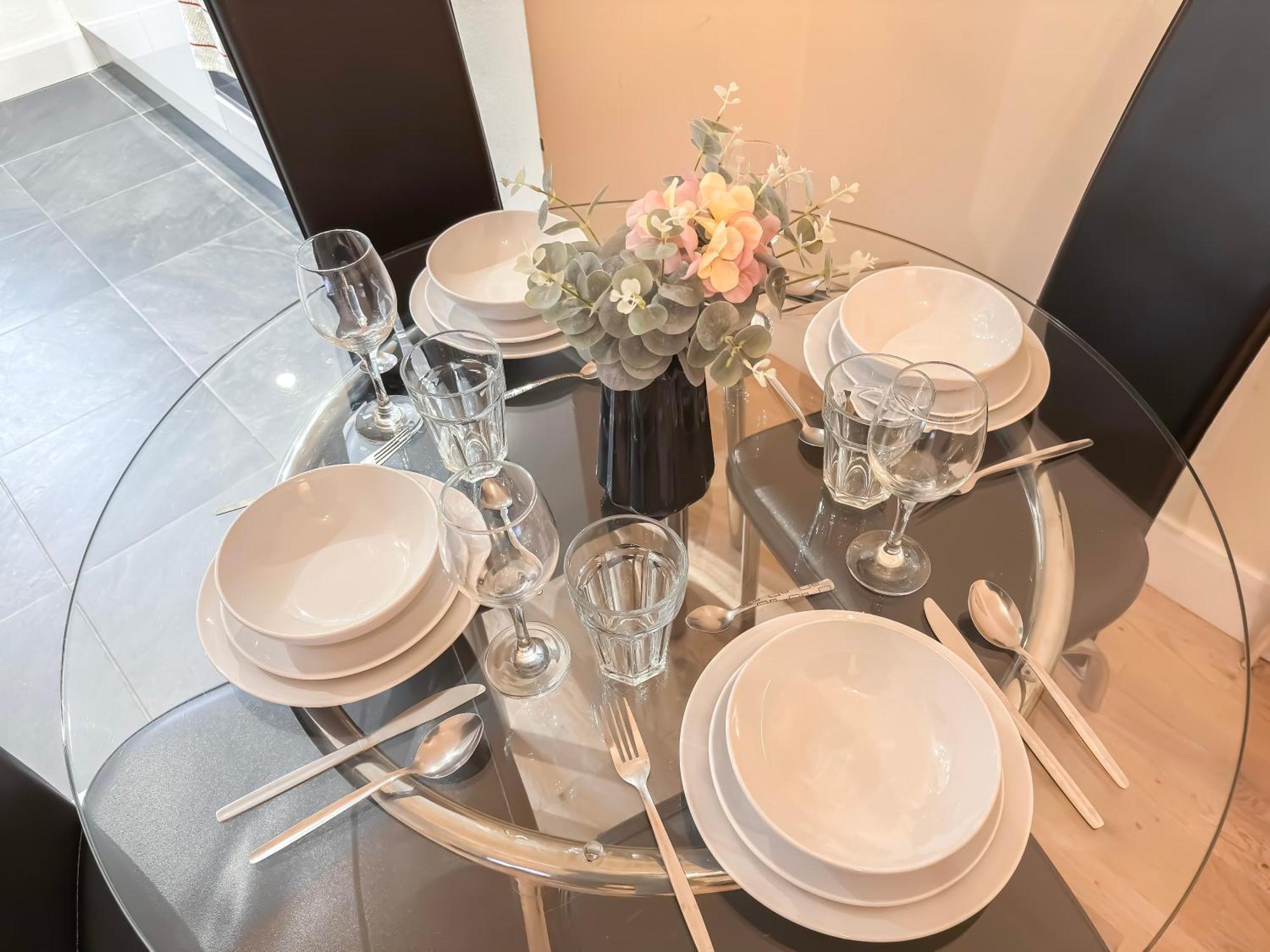 1-Bedroom Flat With Small Garden & Paid Parking In Finsbury Park, Highbury Londyn Zewnętrze zdjęcie