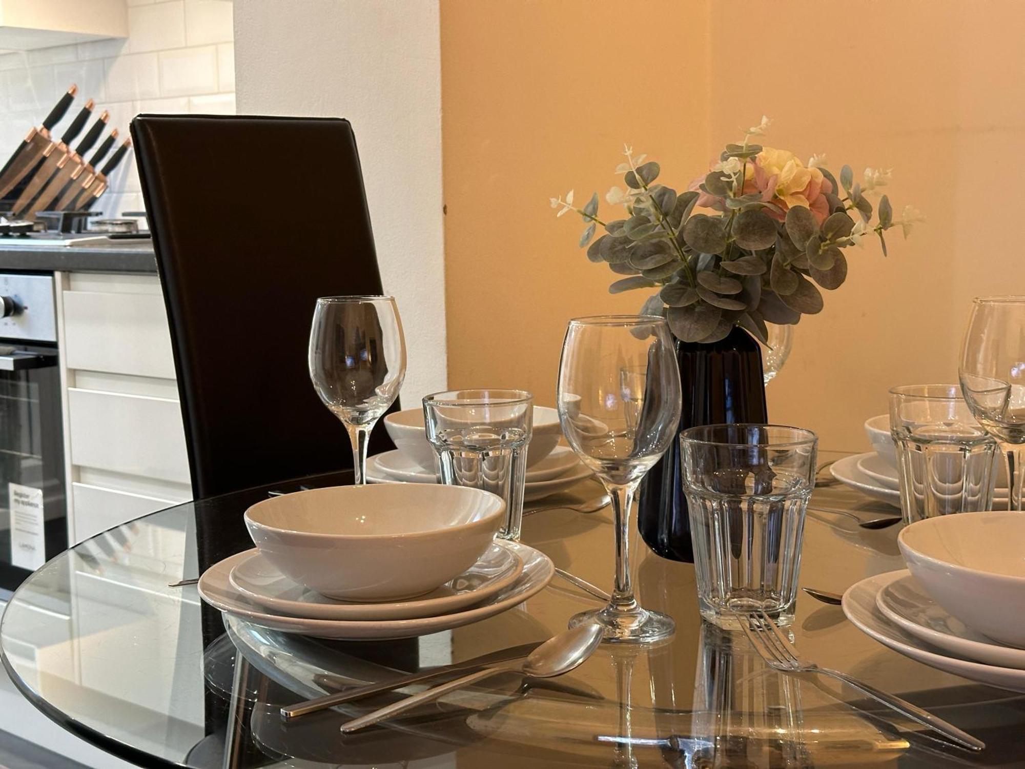 1-Bedroom Flat With Small Garden & Paid Parking In Finsbury Park, Highbury Londyn Zewnętrze zdjęcie